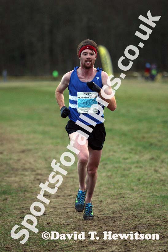 Richard Morrell (Morpeth Harriers) senior mens NEHL, Wallington Hall. Photo: David T. Hewitson/Sports for All Pics